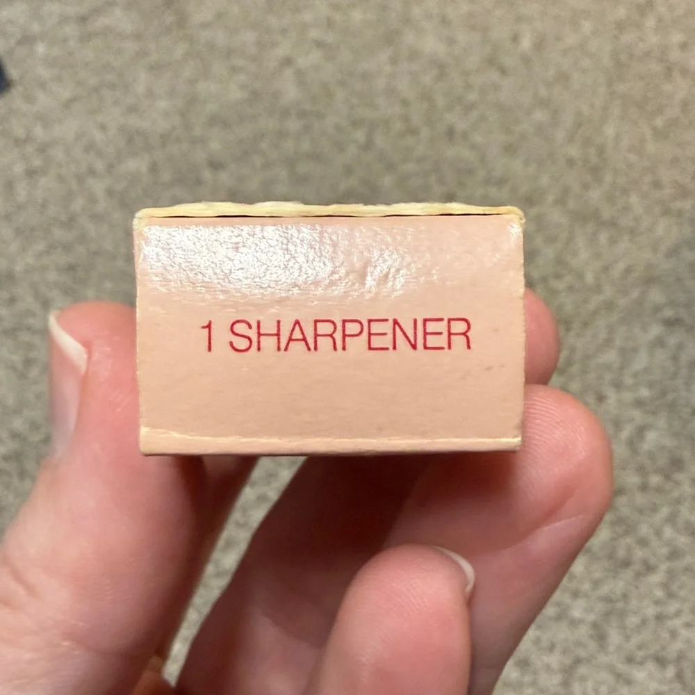 ‘The Sharpener’ by Elizabeth Arden